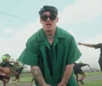 Costa Titch big flexa