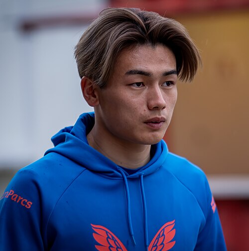 Ayase Ueda: Full Biography, Wife, Family, Net Worth in Naira, Career Journey, Form, and Everything You Should Know 2 Ayase Ueda1