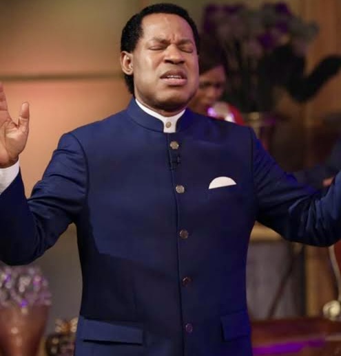 Pastor Chris Oyakhilome – Complete Biography, Career, Family, Net Worth, Business Empire & Global Impact 2 Pastor Chris Oyakhilome