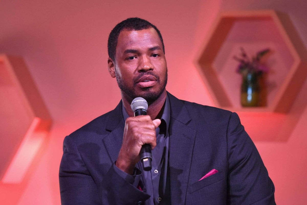 Jason Collins Biography: Age, Real Name, NBA Career, Net Worth, Coming Out Story, and Legacy 2 Jason Collins