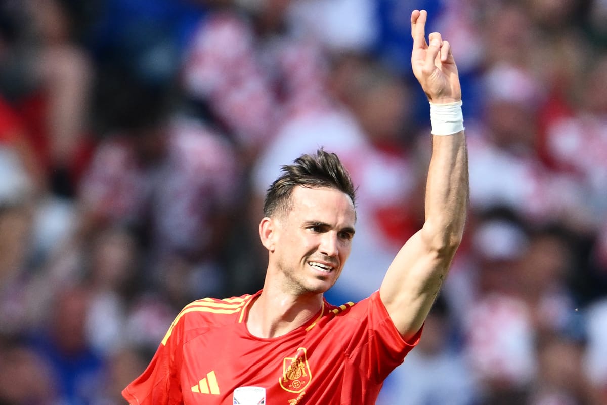 Real Madrid Eye Fabian Ruiz as Cheaper Alternative to Enzo Fernandez in Midfield Search