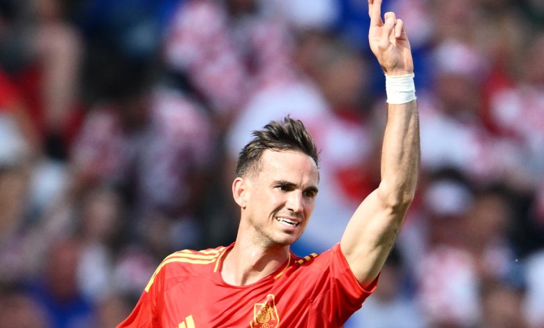Real Madrid Eye Fabian Ruiz as Cheaper Alternative to Enzo Fernandez in Midfield Search