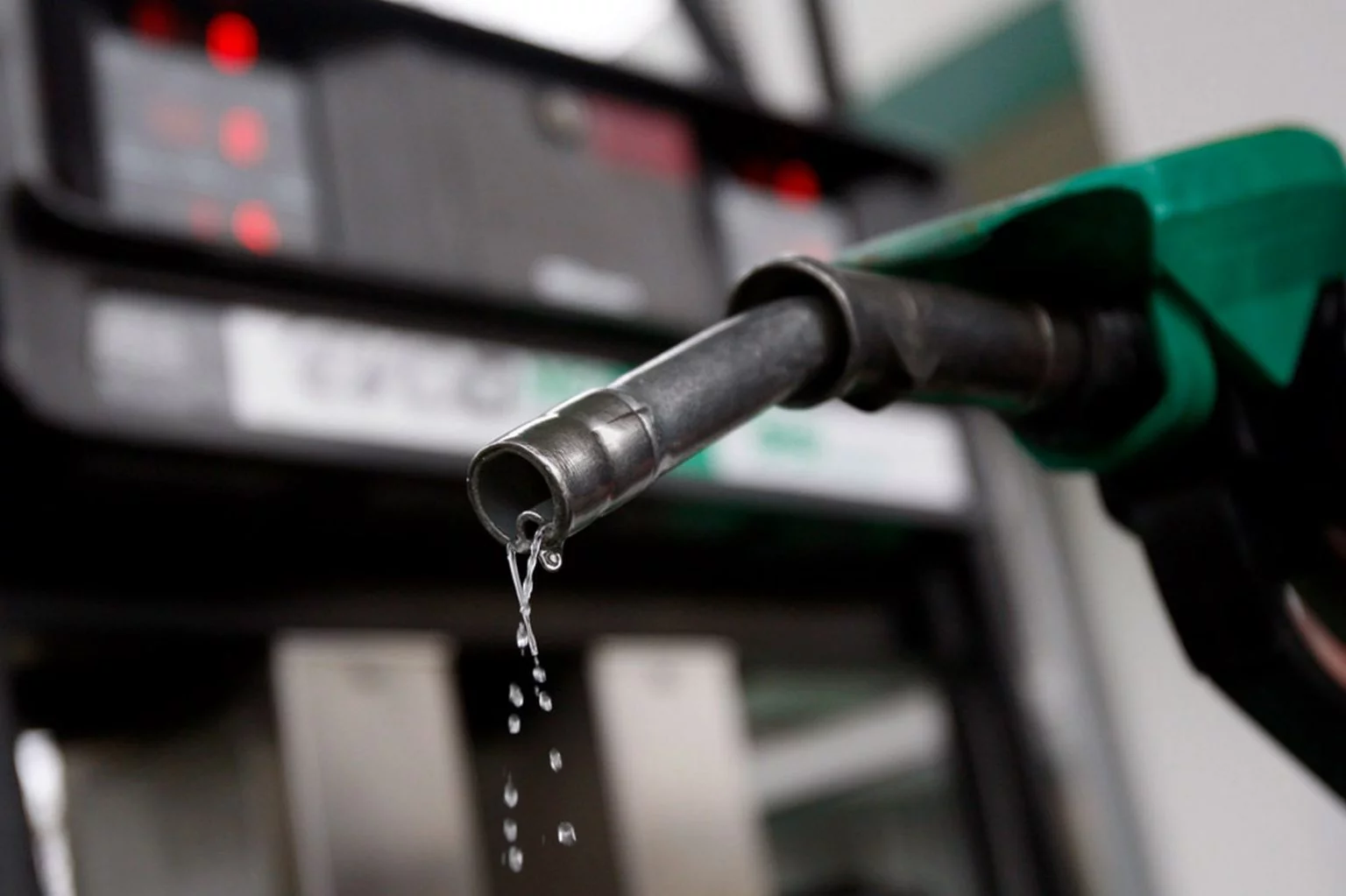 Dangote-Backed MRS, AA Rano Slash Petrol Prices as Fuel Costs Ease Across Nigeria