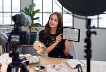 Social Media Celebs: Why Some Mid-Tier Creators Are Moving Their Best Content Off Public Feeds